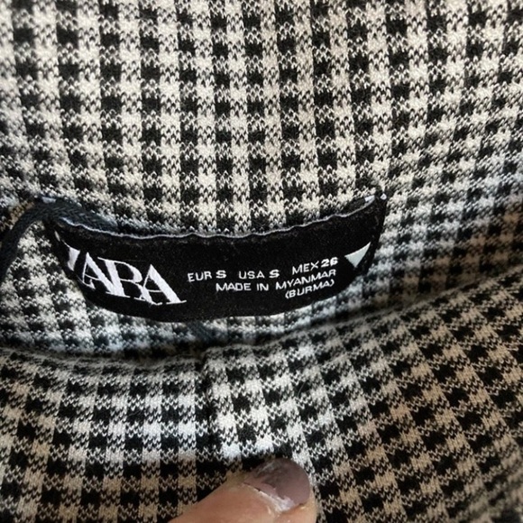 Zara Houndstooth Cropped Pants Size Small - Picture 3 of 5